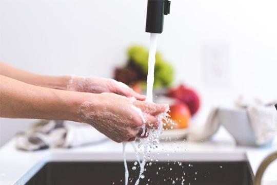 Save water in the kitchen with a water softener